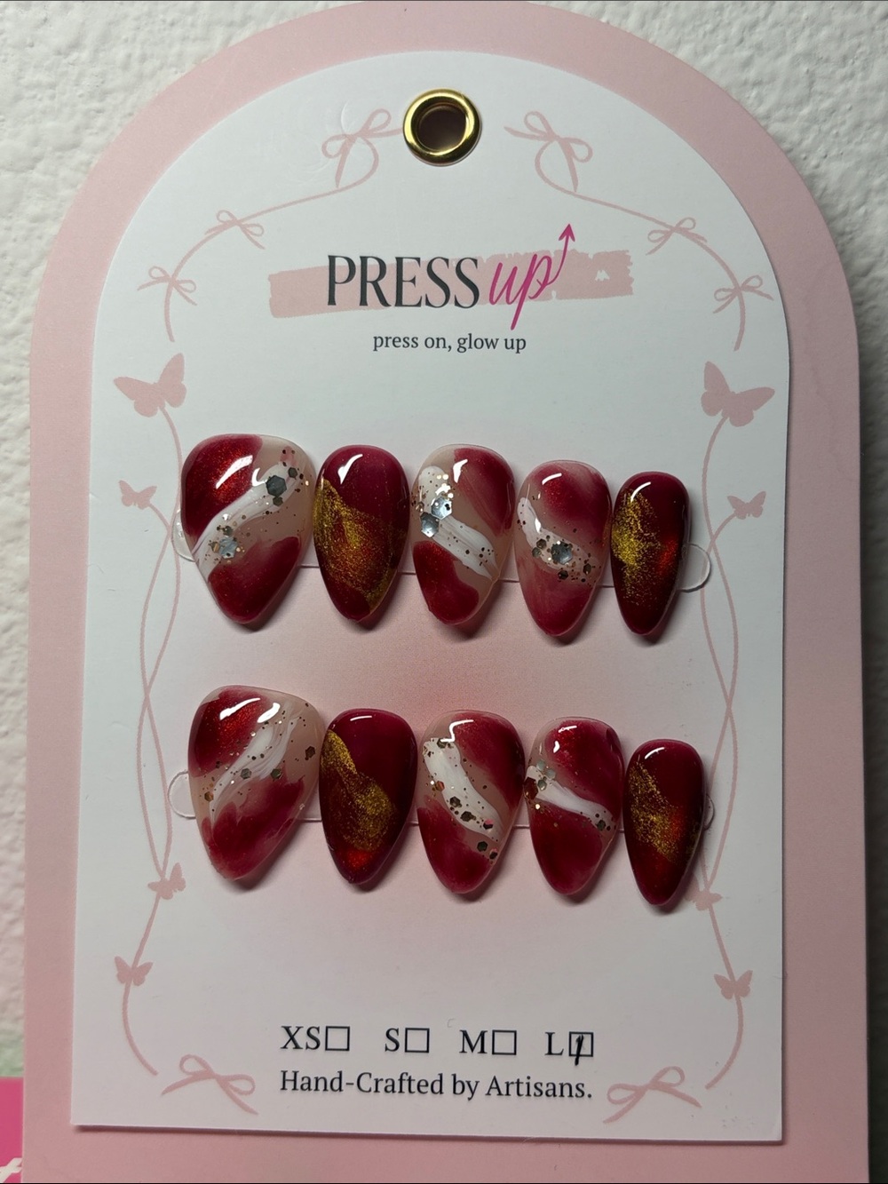 Press on nails- holiday vibes